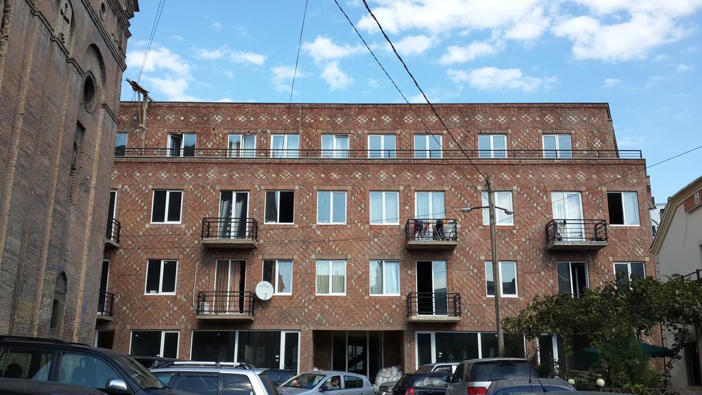 Hotel Feri Tiflis Exterior foto