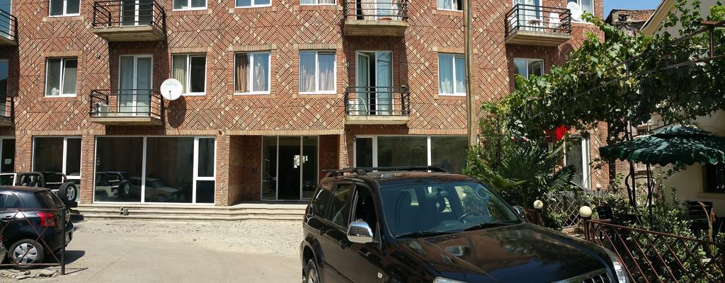 Hotel Feri Tiflis Exterior foto