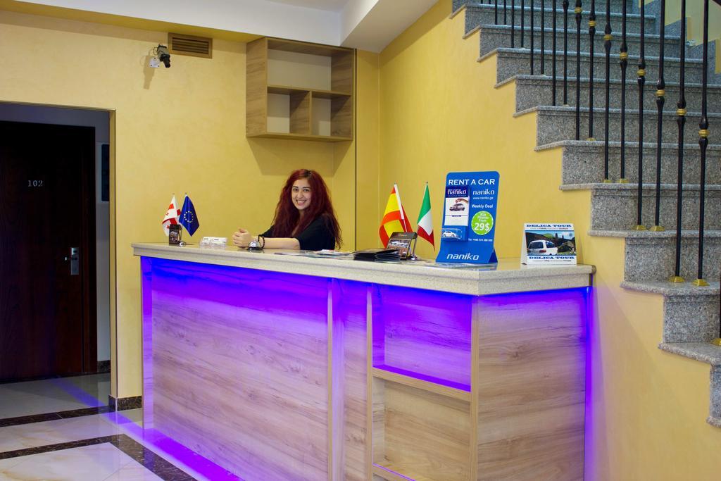 Hotel Feri Tiflis Exterior foto