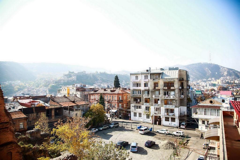 Hotel Feri Tiflis Exterior foto